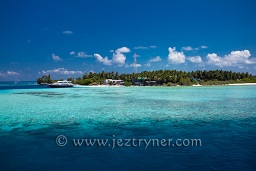 South Male atoll's blue water stuns the eye, Sachika, Maldives, Indian Ocean, Asia.